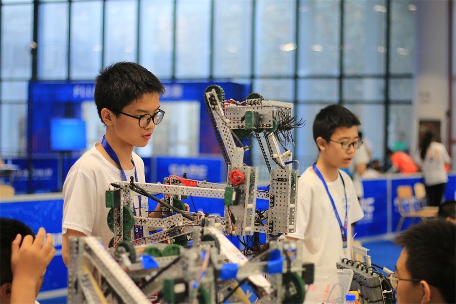第18届中国青少年机器人竞赛